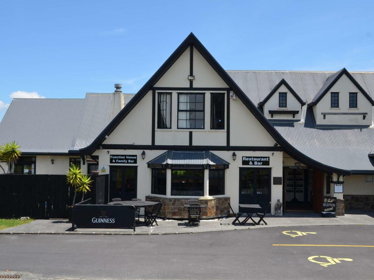 Salty Dog Inn Snells Beach Exterior photo